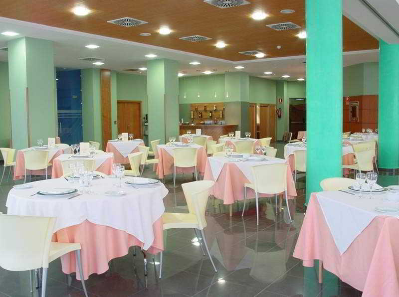 Hotel Silvota Lugo de Llanera 레스토랑 사진